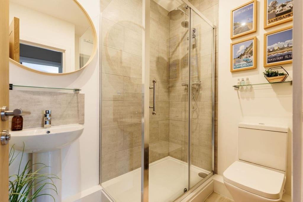 Modern 2 Bed, Cliff Top & Parking, F6 Bournemouth Ngoại thất bức ảnh