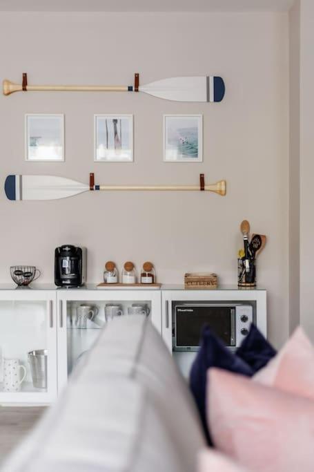 Modern 2 Bed, Cliff Top & Parking, F6 Bournemouth Ngoại thất bức ảnh