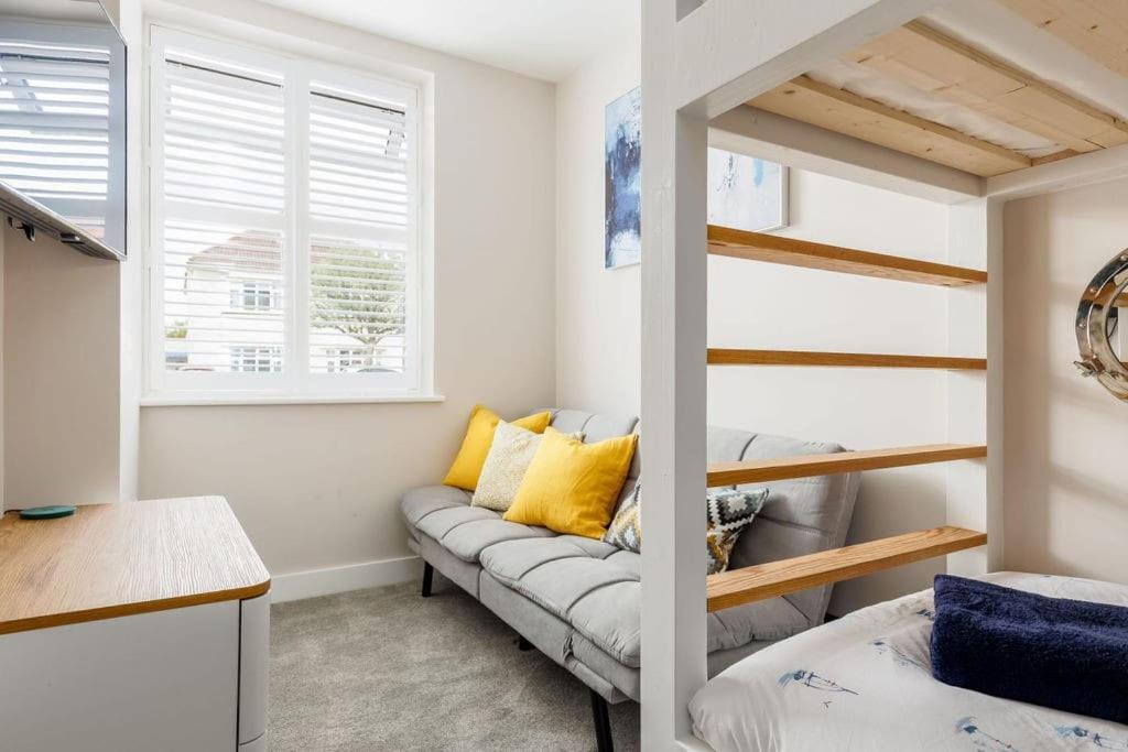 Modern 2 Bed, Cliff Top & Parking, F6 Bournemouth Ngoại thất bức ảnh